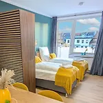 Westersuites - Forest - 3br Zentral Balkone Wlan 7 Betten Waschtrockner