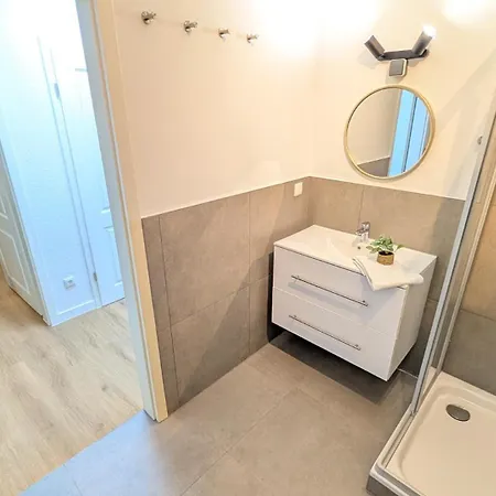Apartament Westersuites - Forest - 3br Zentral Balkone Wlan 7 Betten Waschtrockner